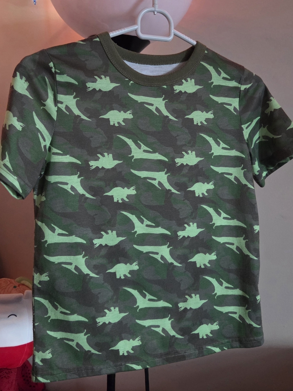 Joe Fresh Green Camouflage Dinosaur Short-Sleeve Tee.Size 7-8 Years.
